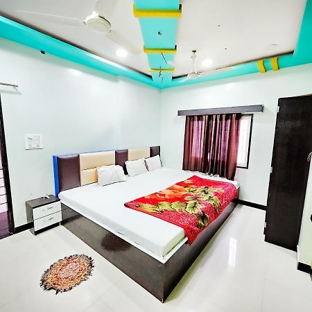 Hotel Ramghat View Ujjain Exterior photo