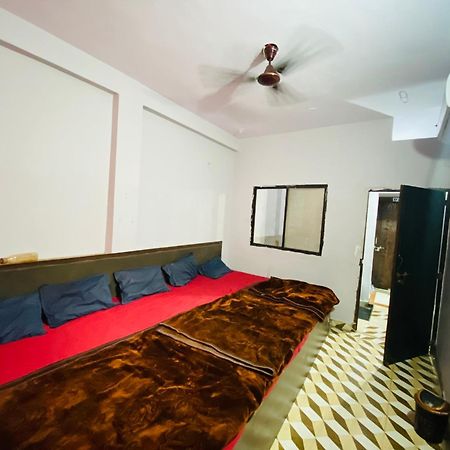 Hotel Ramghat View Ujjain Exterior photo